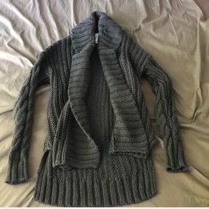 A&F Cozy Hi-lo knit sweater